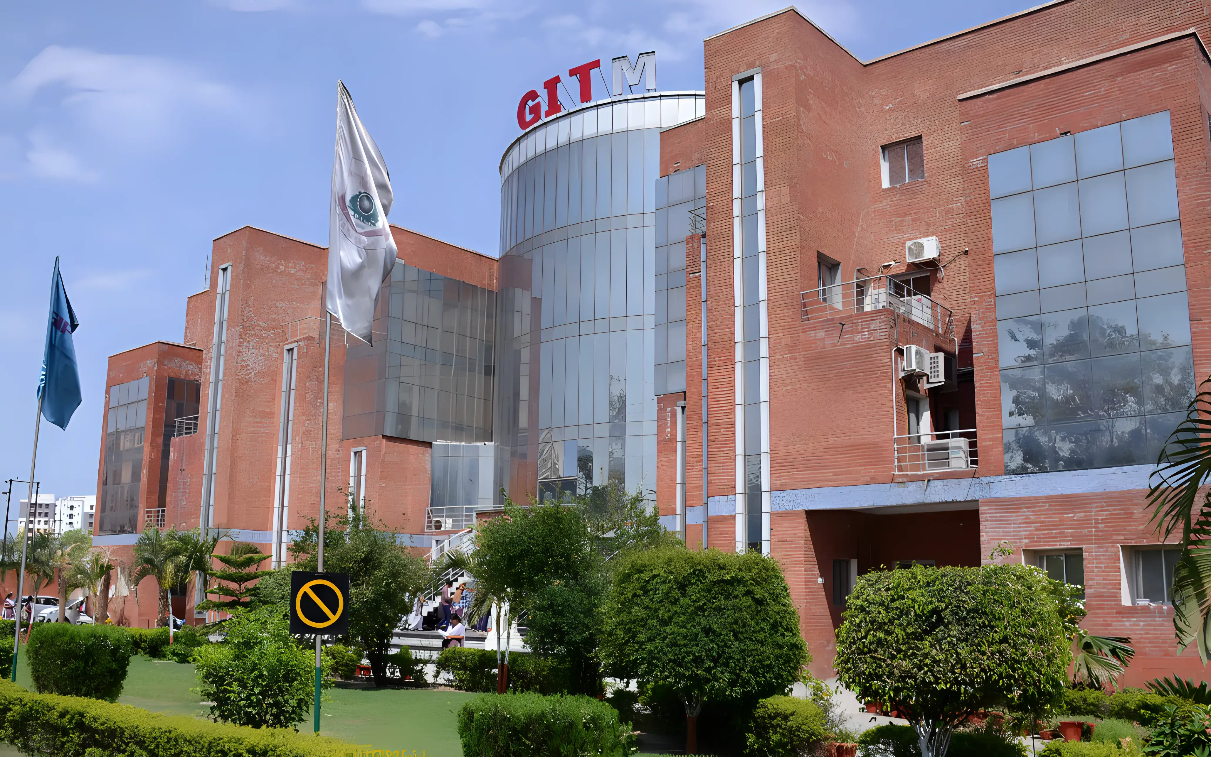 GITM Lucknow lab photo 4